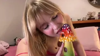 KittenGirlXo - Kissing mushroom statue goodnight then stripping into a nightie - CB