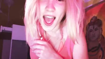 little_umaru  cam live record 2017 17 of May