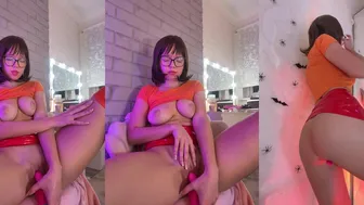Vanesskaa  velma scooby doo halloween costume