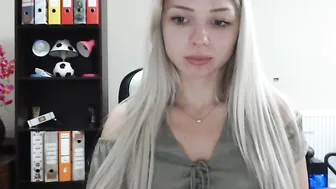 temptation  webcam show with Huge Toy