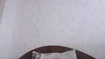 yummylipsx  hooker playing and posing