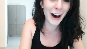 kickaz  has big boobs and huge pussy