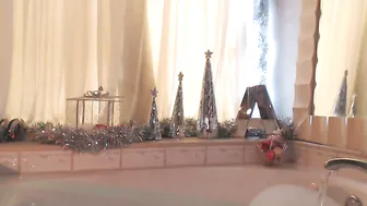 AdrianaBella Cute girls fuck with a bottle