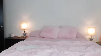 Vanessa_Lake Pretty woman pervertedly poops