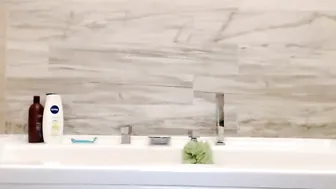 ariannasecret Crazy bitch caresses her shaved vagina