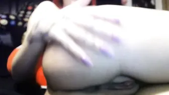 Missy_Cupcake Flawless slut fucks herself with a rubber dick