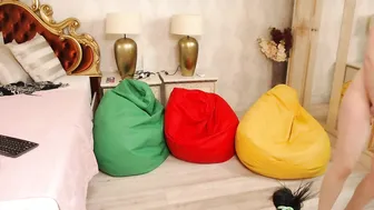 FuntasyTeens Cute slut dancing striptease