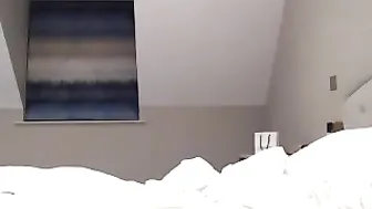 bigboobiebabe Web model fucks herself with a dildo