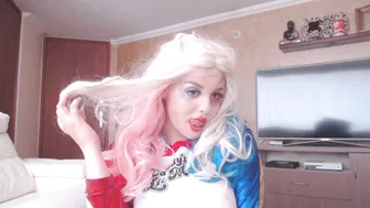 Alisoncraft Crazy babe shows beautiful breasts