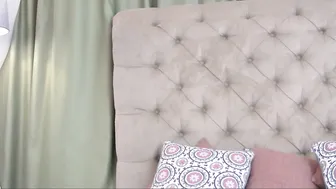 fallingangel Cute lady shows natural tits