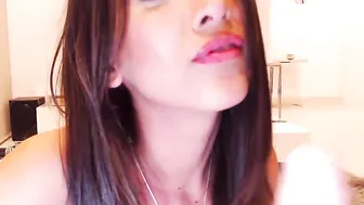 Paula_Fer Perfect young lady striking chic ass