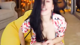 poisoned_honey Hot thing gets great tits