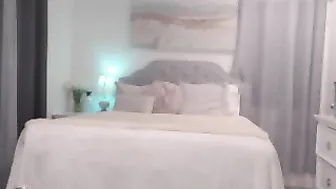 Queen_Bambi Passionate confused fucked big phallus