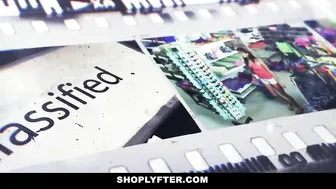 Kylie Kingston spectacle 11.07.2019