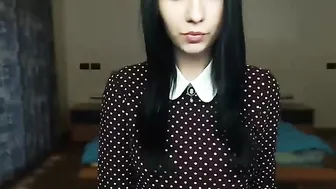 Jayleekryss, amazing babe jerking her shaved cunt