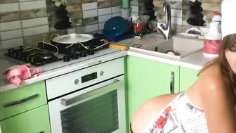 ELIANNA vicious female playing pranks