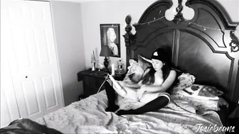 josiebeans manyvids crazy whore masturbate caps