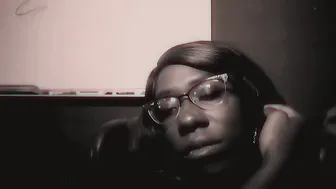 ItsMoeDuh manyvids cute chicks suck penis