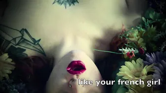 Freshie Juice manyvids busty  cam girl  masturbates cunt