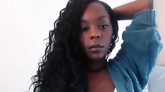 bailey26 manyvids golden rain