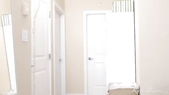 Katie Bank manyvids manyvids