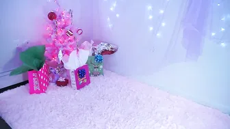 Jenna Tsukino manyvids sweet lady caresses rubber penis