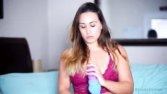 RennaRyann manyvids gorgeous slingshot in stockings