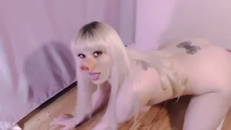 Maddie Peach manyvids wonderful bitch shows tits