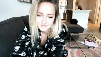 texasthicc gorgeous slut gives big boobs