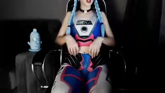 ladyts007 cute lady caresses shaved vagina