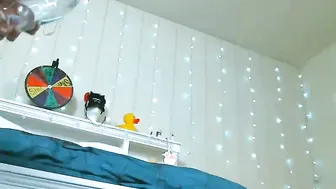 jennyblighe blonde skin fucks cap with phallus