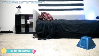 anabelleleigh submissive chick makes suction