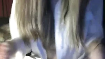 Thatsubmissivewoman sponge courtesan in the office spoils himself with pleasures