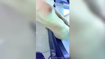 Josipa Karimovic mature confused jerks off shaggy pussy