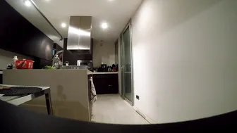 BRIANA BANDERAS ONLYFANS me encanta limpiar la casa desnuda