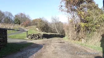 Fetish Liza -5ddffd6ae207372312f08