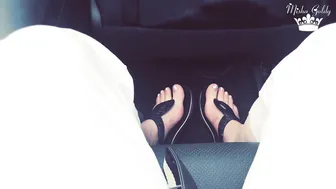 Mistress Misha Goldy Feet tease in Mustang Cabriolet