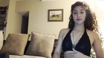 sweettreat4200 4.01.2020 325 female chaturbate