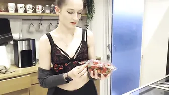 through_the_ages 039_couple