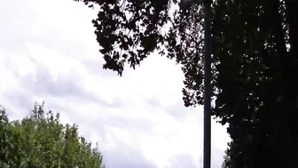 mydirtyhobby Popp-Sylvie Extreme Pussy-Dehnung in Public