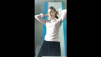 ivy roses studentas university toilet masturbation 720p