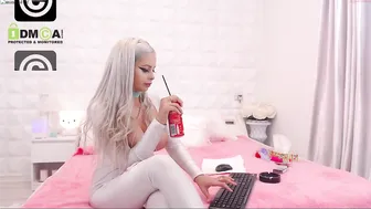 melanielexxx 1.04.2020 121 female chaturbate