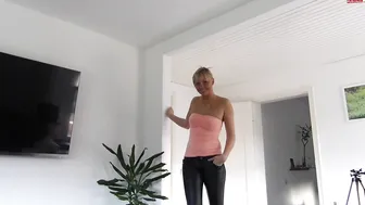 Bibixxx - MEGA ORGASMUS!!! DAS passiert wenn du geil wixxst!!! 07.02.14