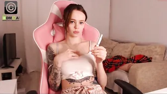 girl_happiness 1.05.2020  female chaturbate