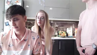 green_cryst 9.05.2020 729 couple chaturbate