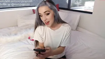 mollycanbebought 5.52.020 29 female chaturbate
