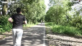 Lara CumKitten Notgeile FICKSCHLAMPE BUBBLE BUTT beim joggen vollgespritzt 28.07.19