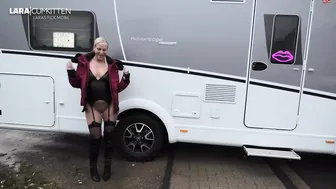 Lara CumKitten Besuch mich in meinem FICKMOBIL HOBBYHURE im Industriegebiet 09.12.18