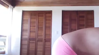 lailagetsnaked 08062019 2330 female chaturbate