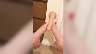 hannahbrooks25.17.03.01.201.foot-fetish-video-xxx